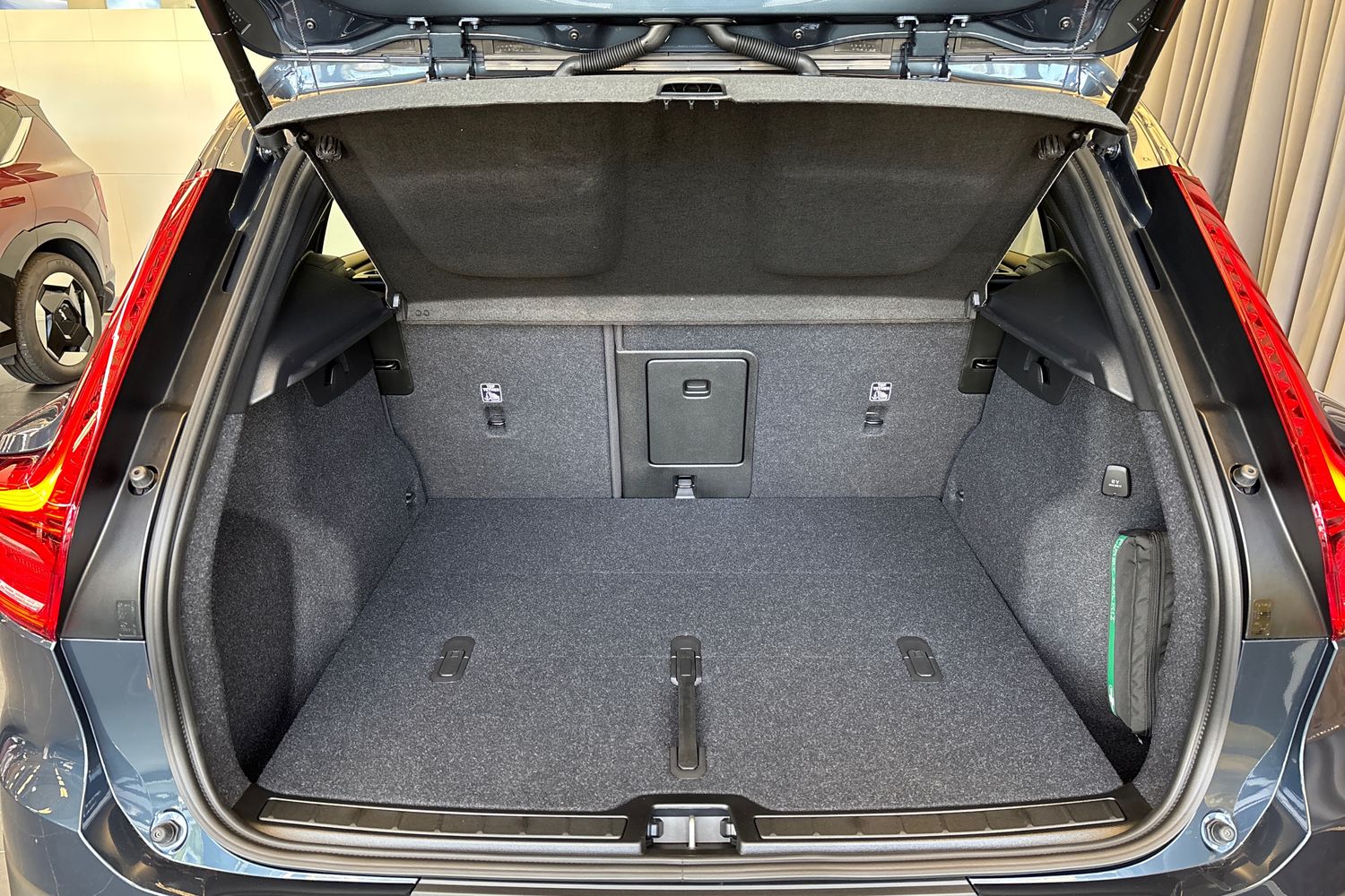 Volvo XC40 2026