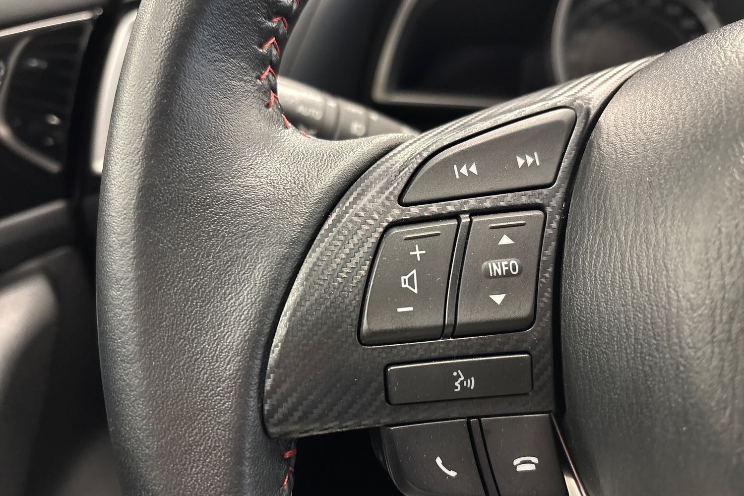 MAZDA Mazda3 2016