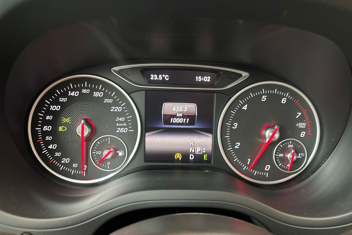 MERCEDES-BENZ B 2015