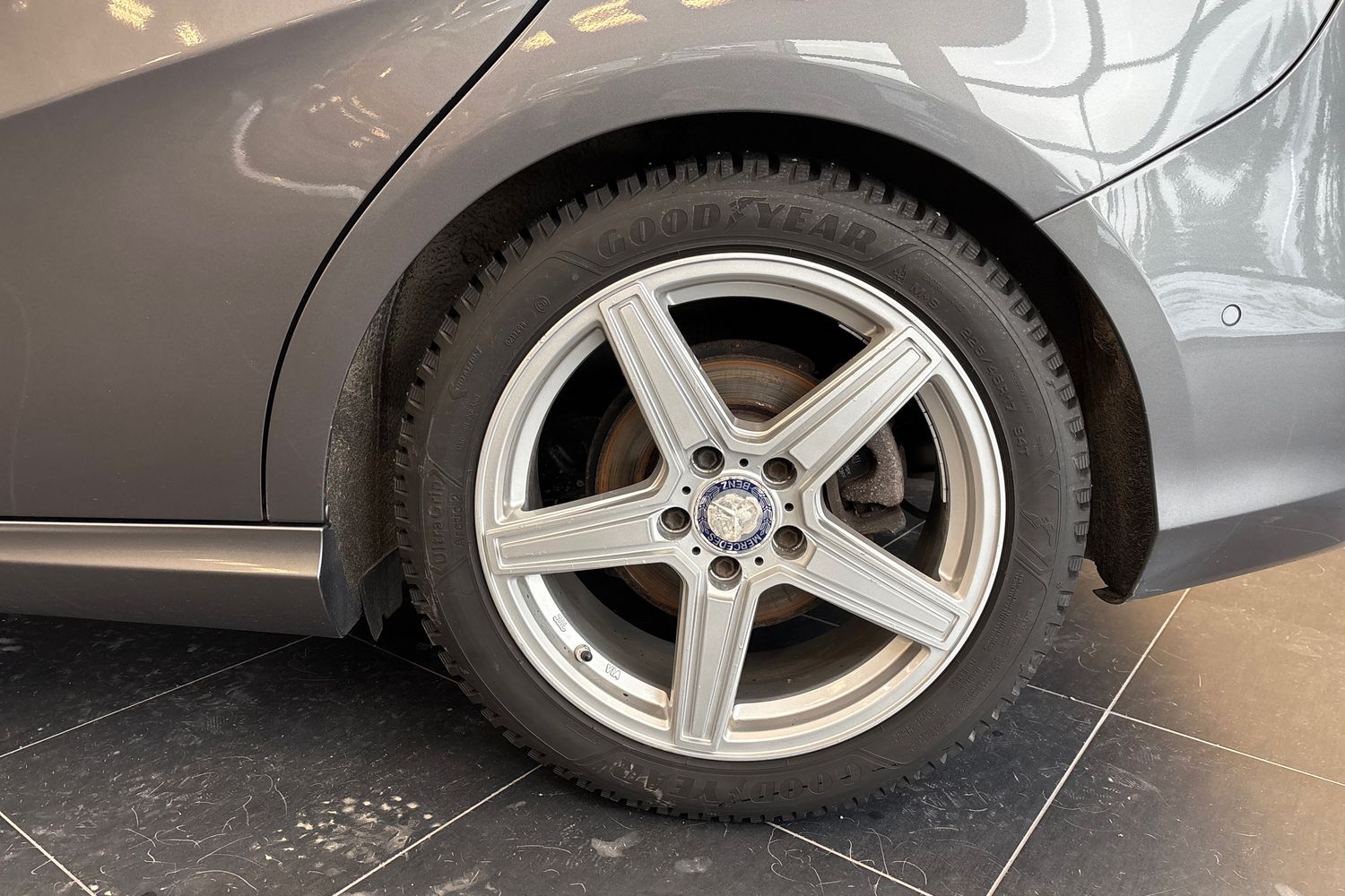 MERCEDES-BENZ B 2015