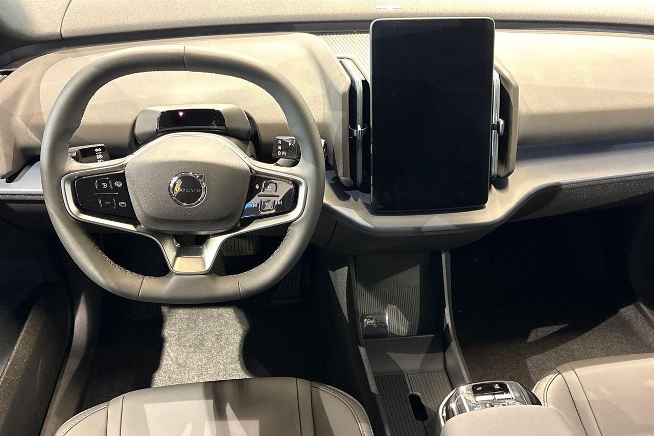 Volvo EX30 2026
