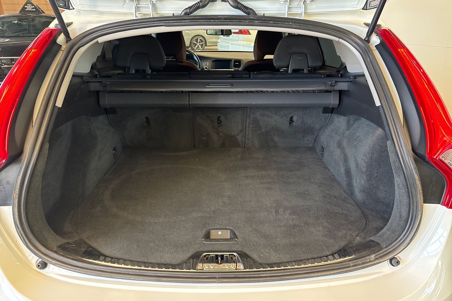 Volvo V60 2014