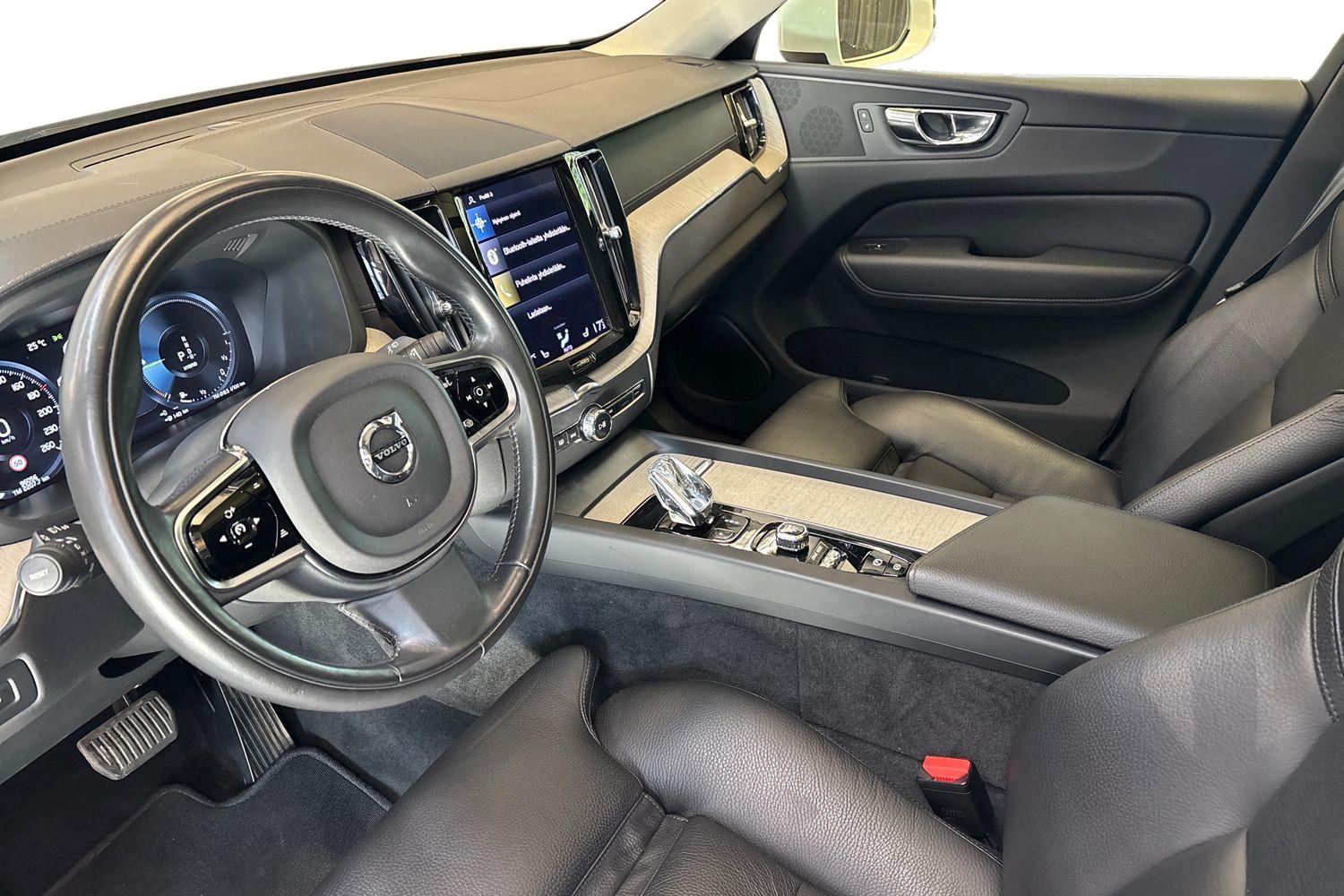 Volvo XC60 2021