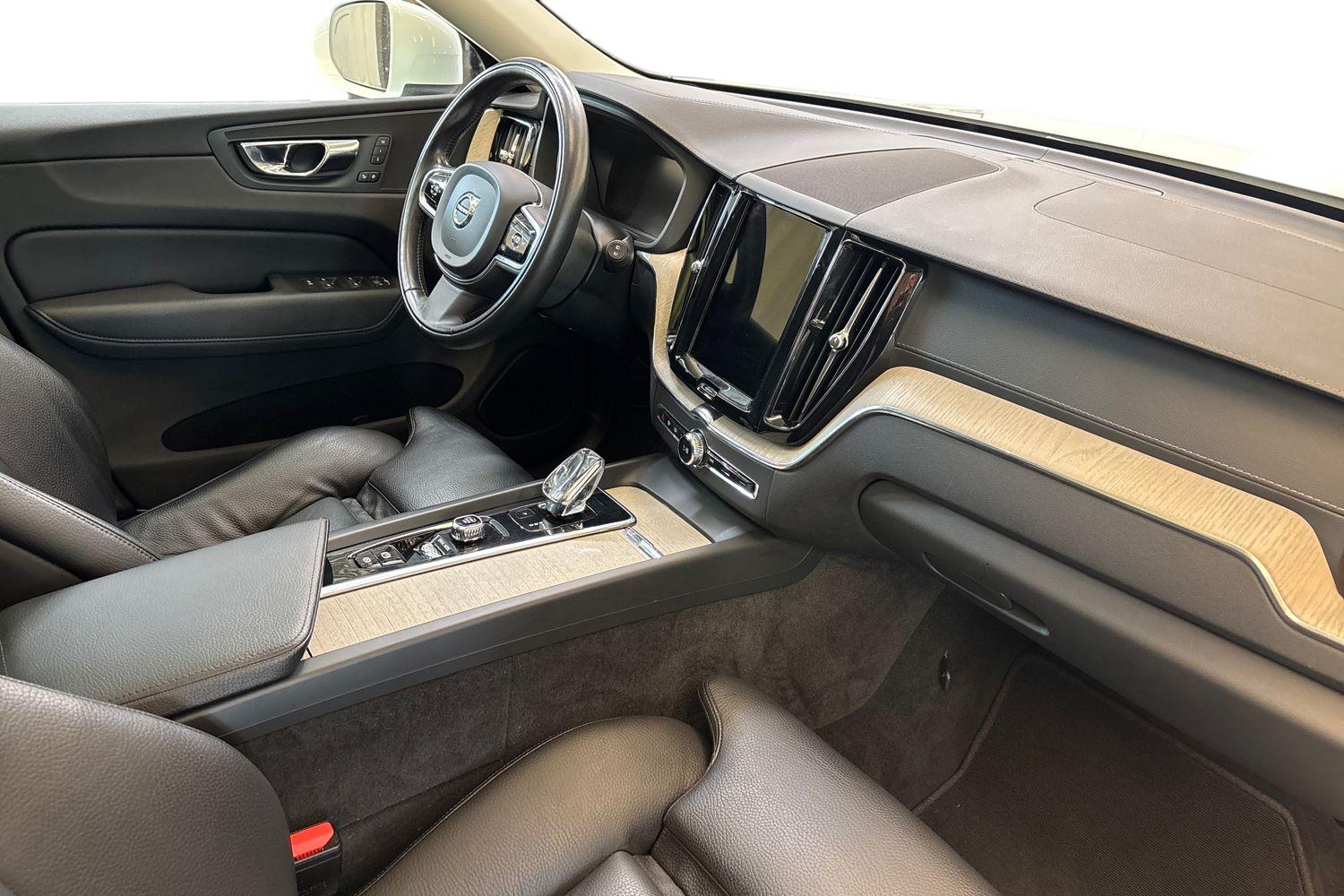 Volvo XC60 2021
