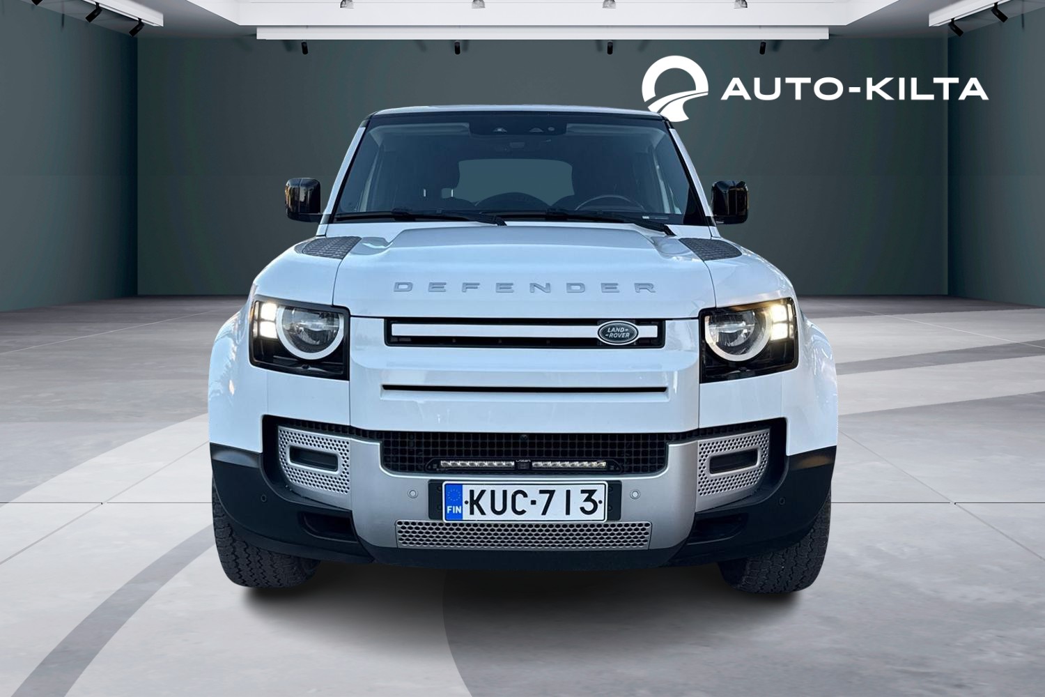Land Rover Defender 2021