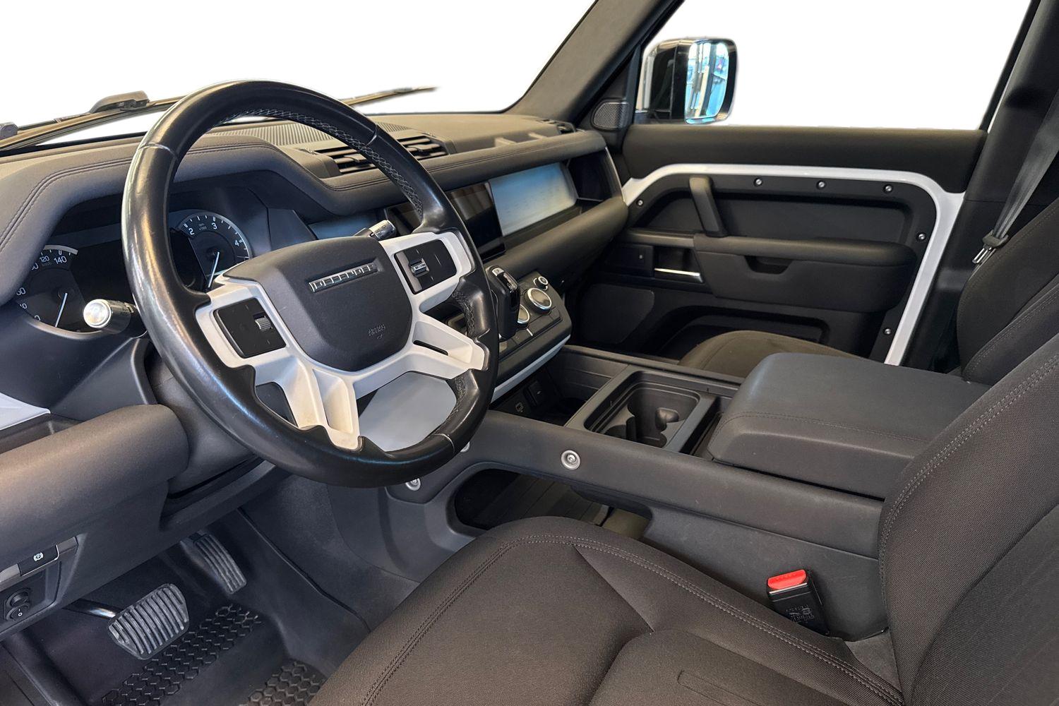 Land Rover Defender 2021