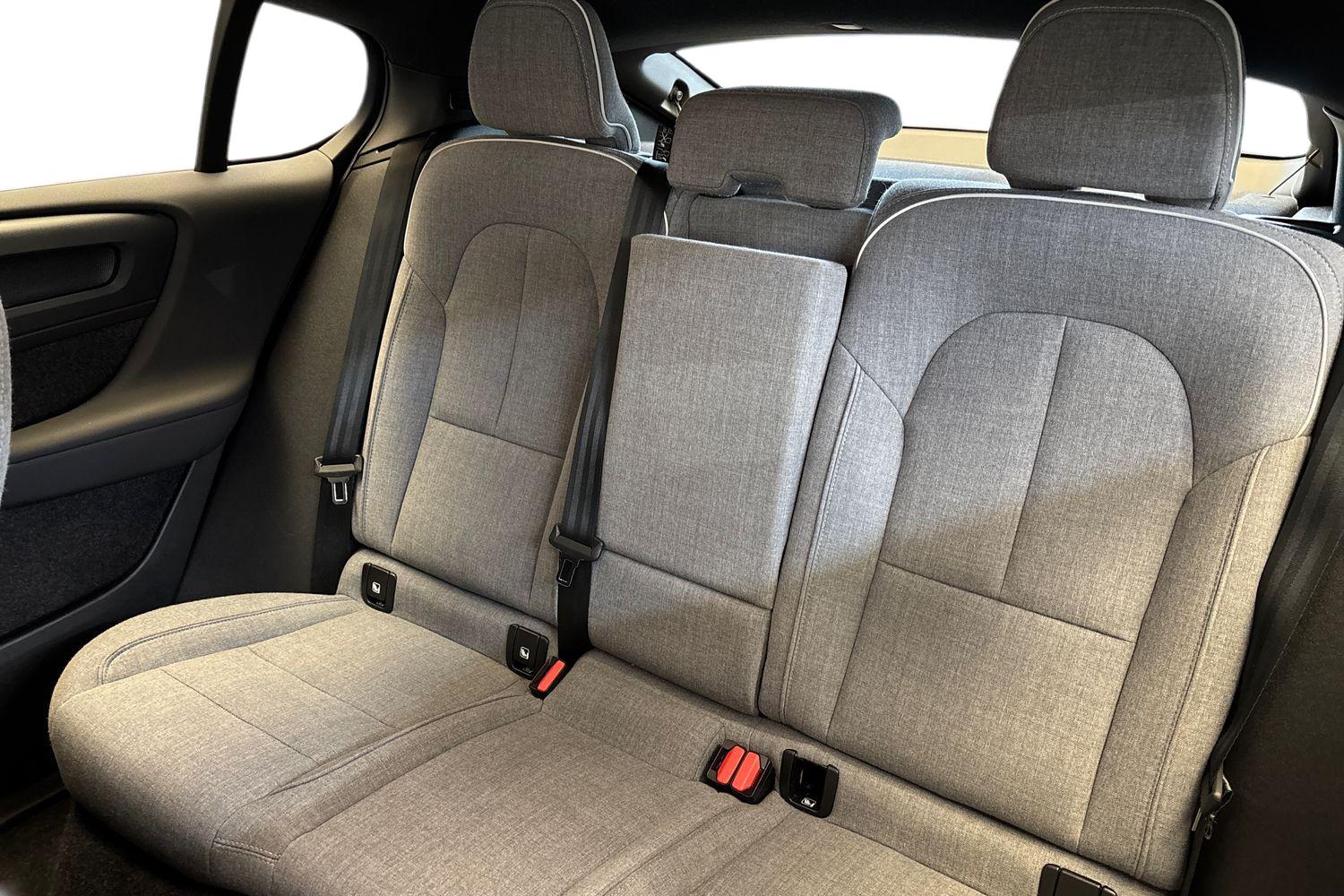VOLVO C40 2023