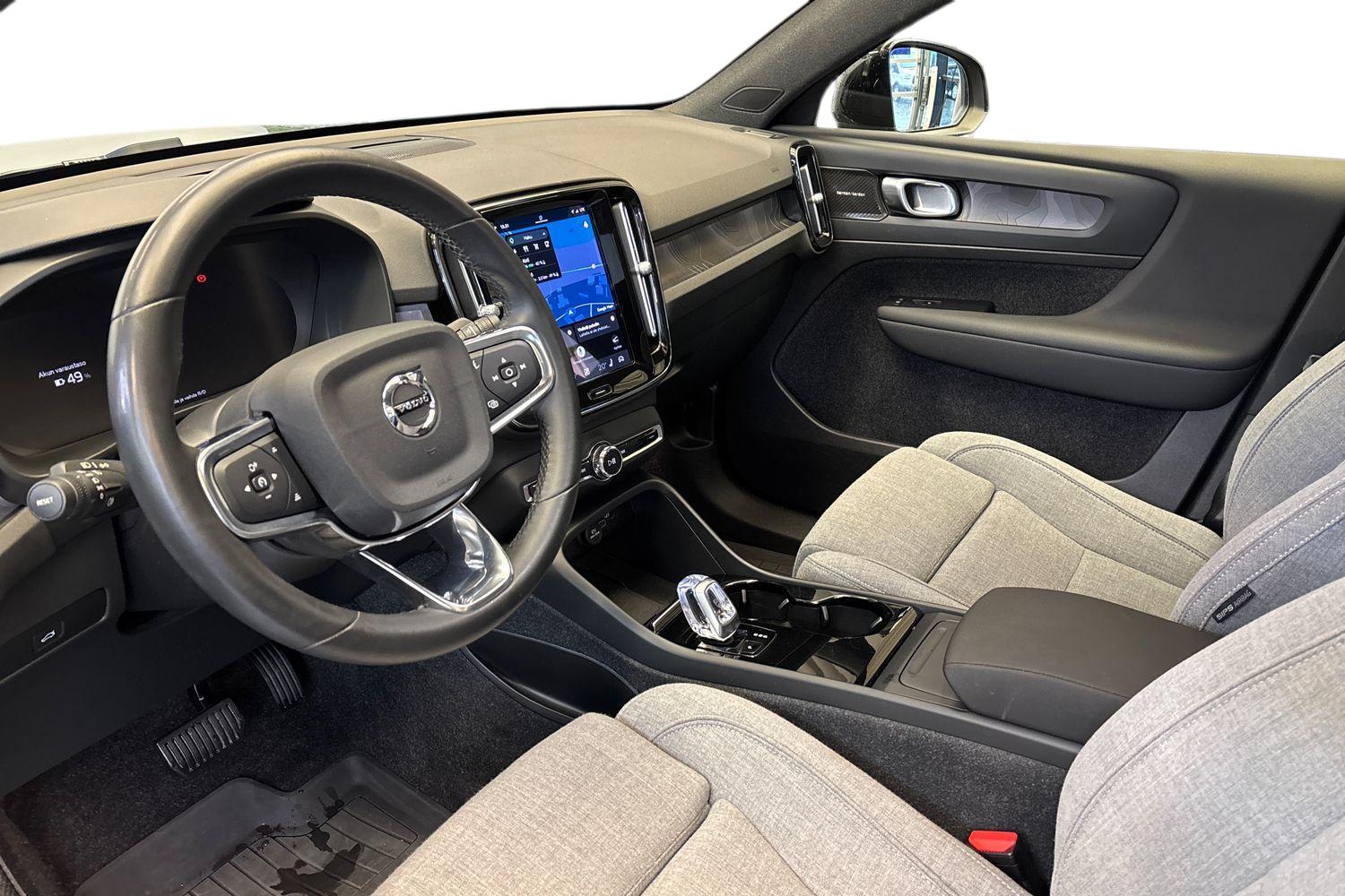 VOLVO C40 2023