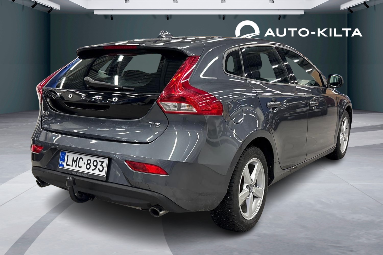 VOLVO V40 2013