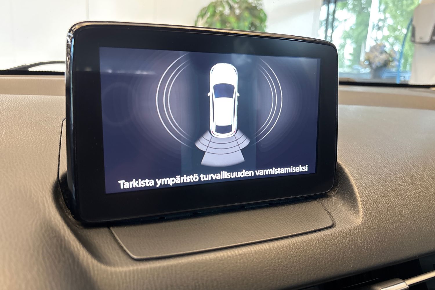 Mazda 2 2018