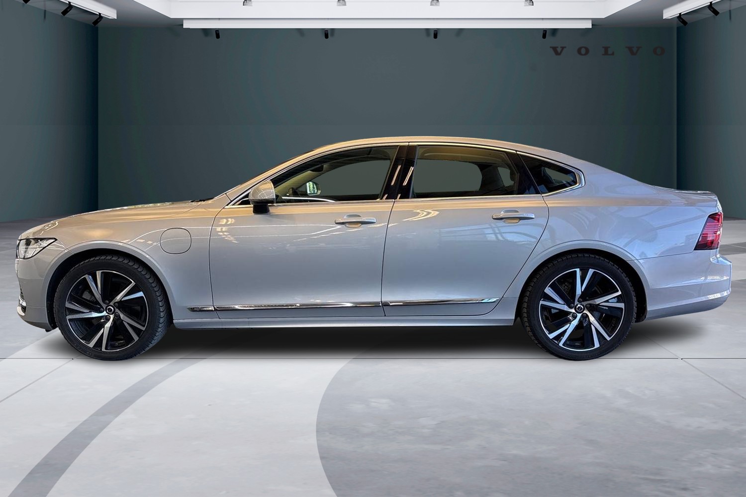 VOLVO S90 2023