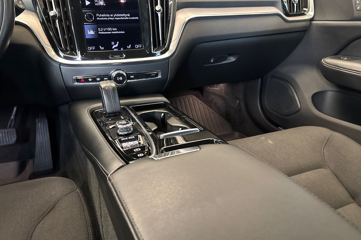 Volvo V60 2020