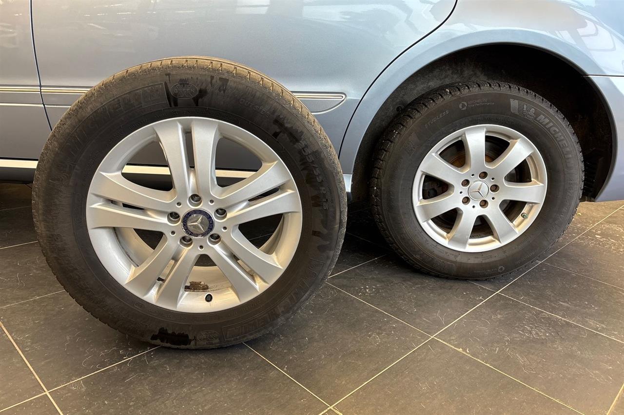 MERCEDES-BENZ R 2006