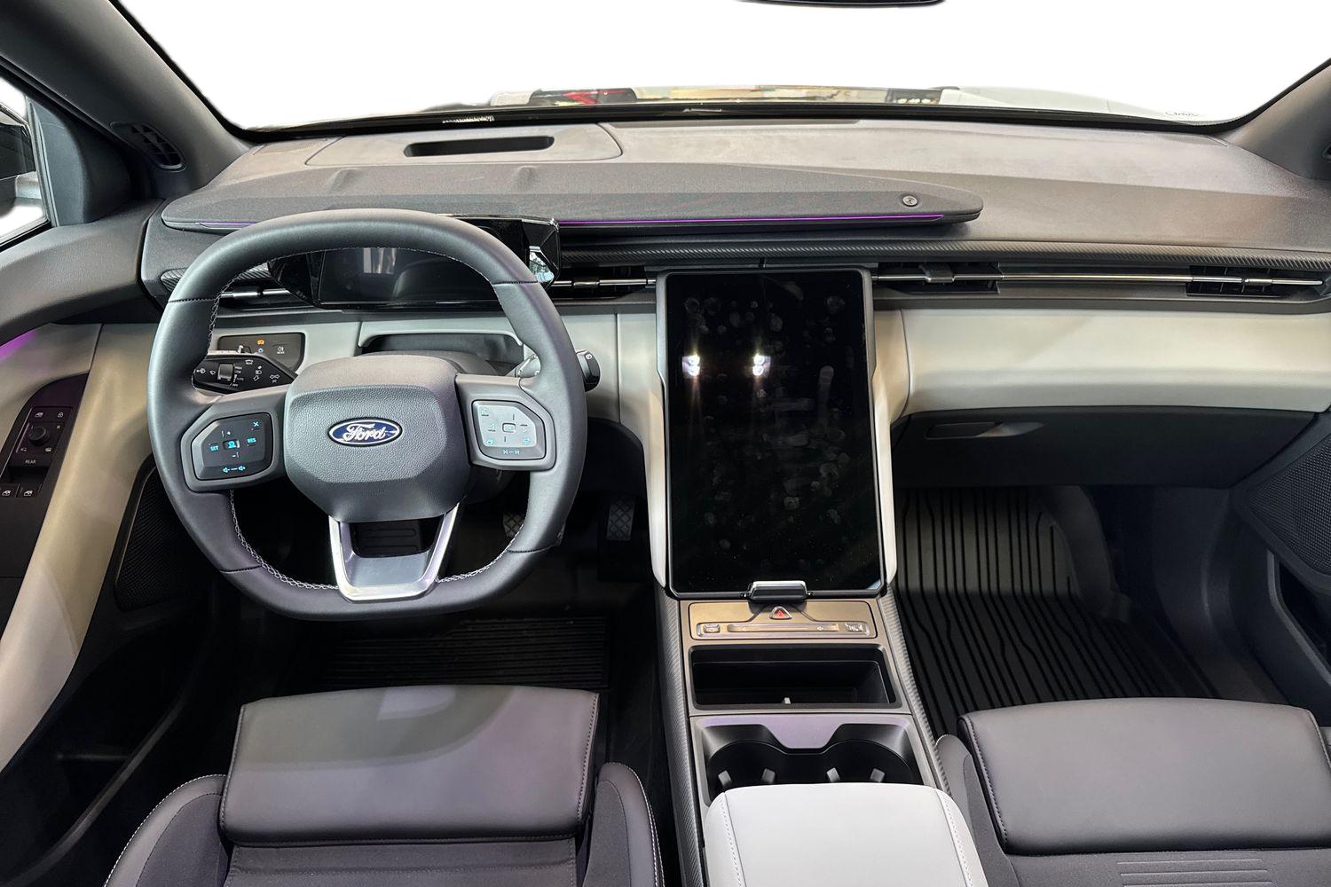 Ford Explorer 2026