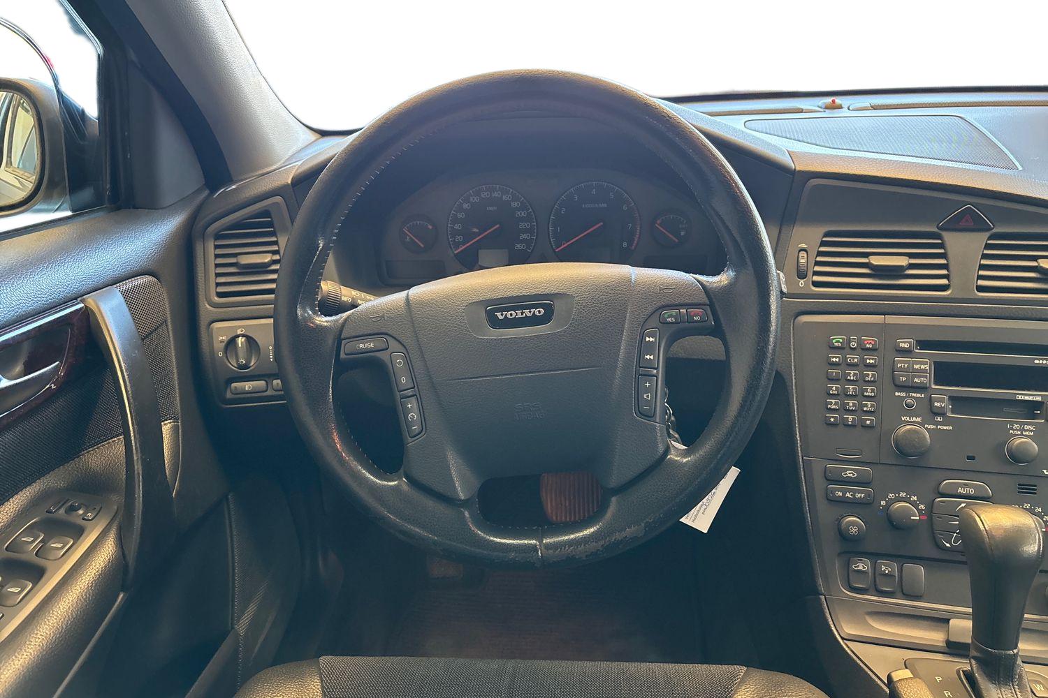 Volvo XC70 2001