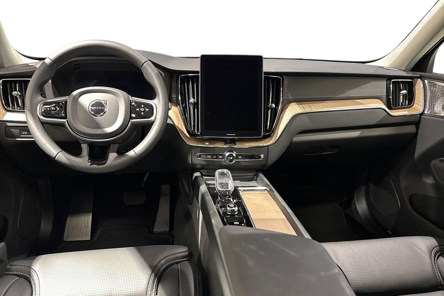 Volvo XC60 2026