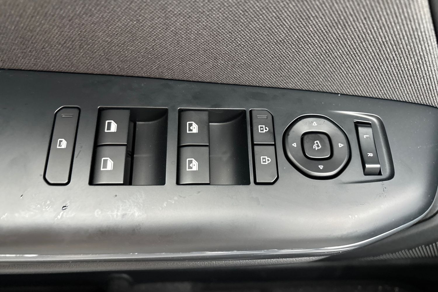 Kia K4 13