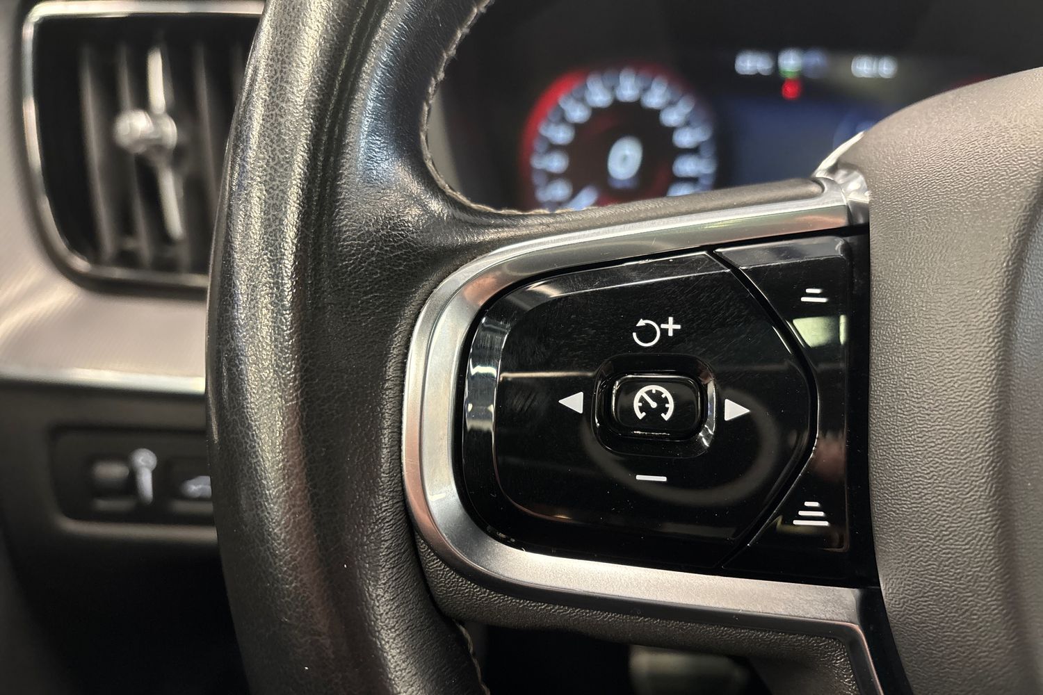 Volvo XC60 2020
