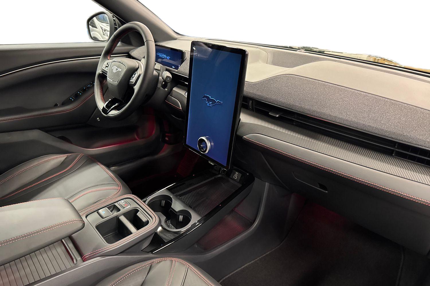 Ford Mustang Mach-E 2025