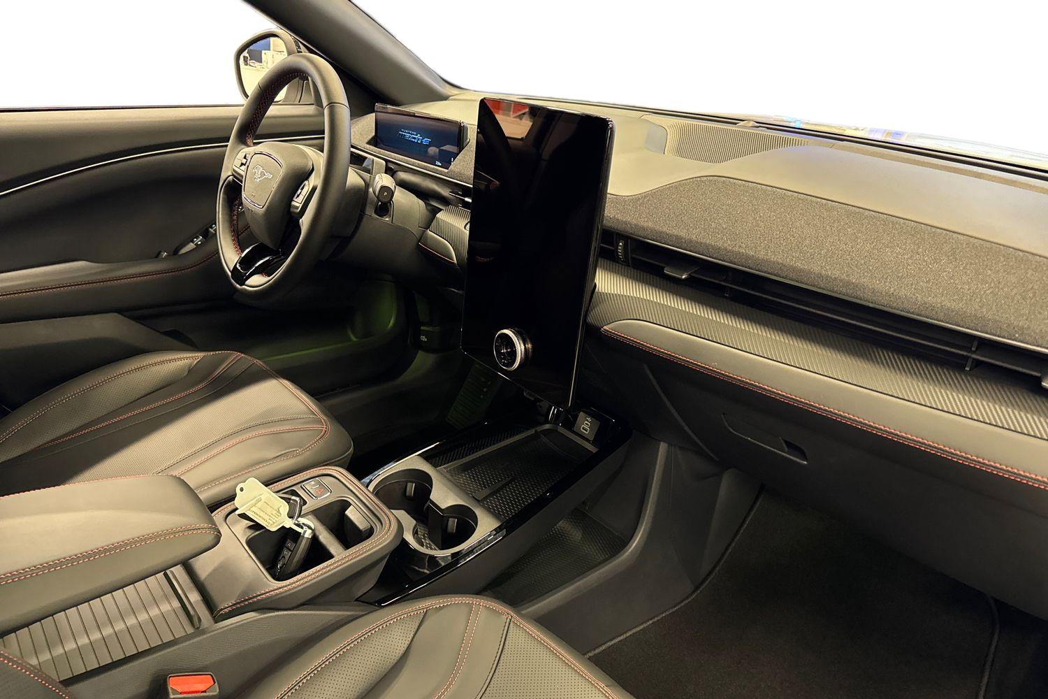 Ford Mustang Mach-E 2025