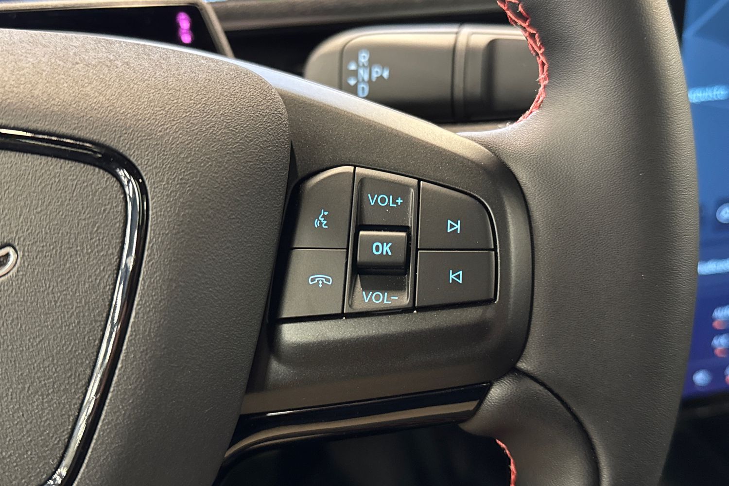 Ford Mustang Mach-E 2025