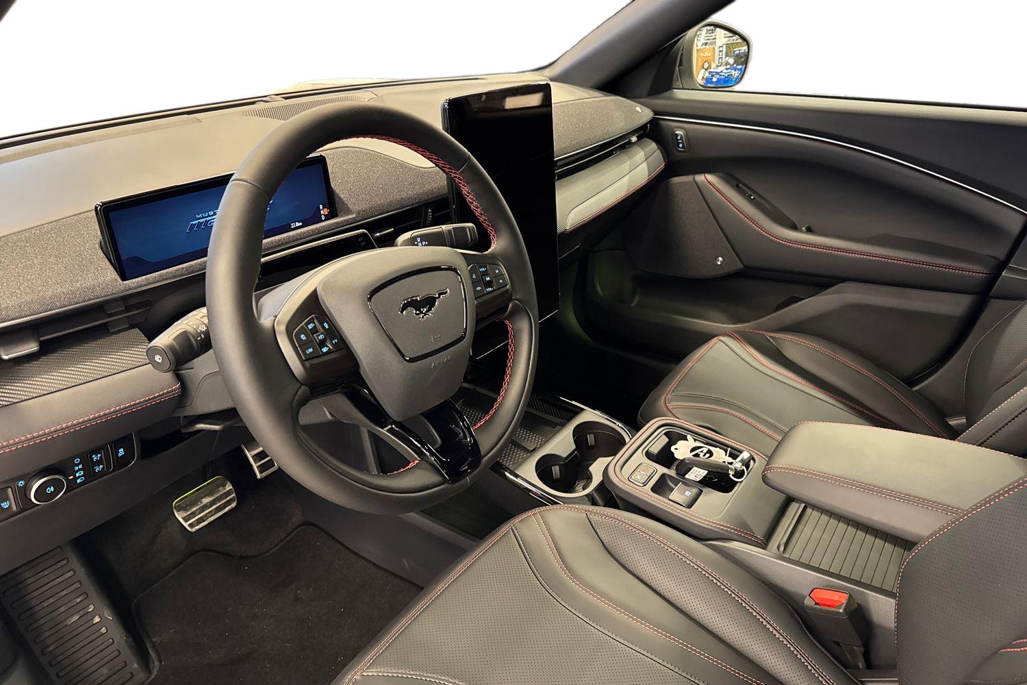 Ford Mustang Mach-E 2025