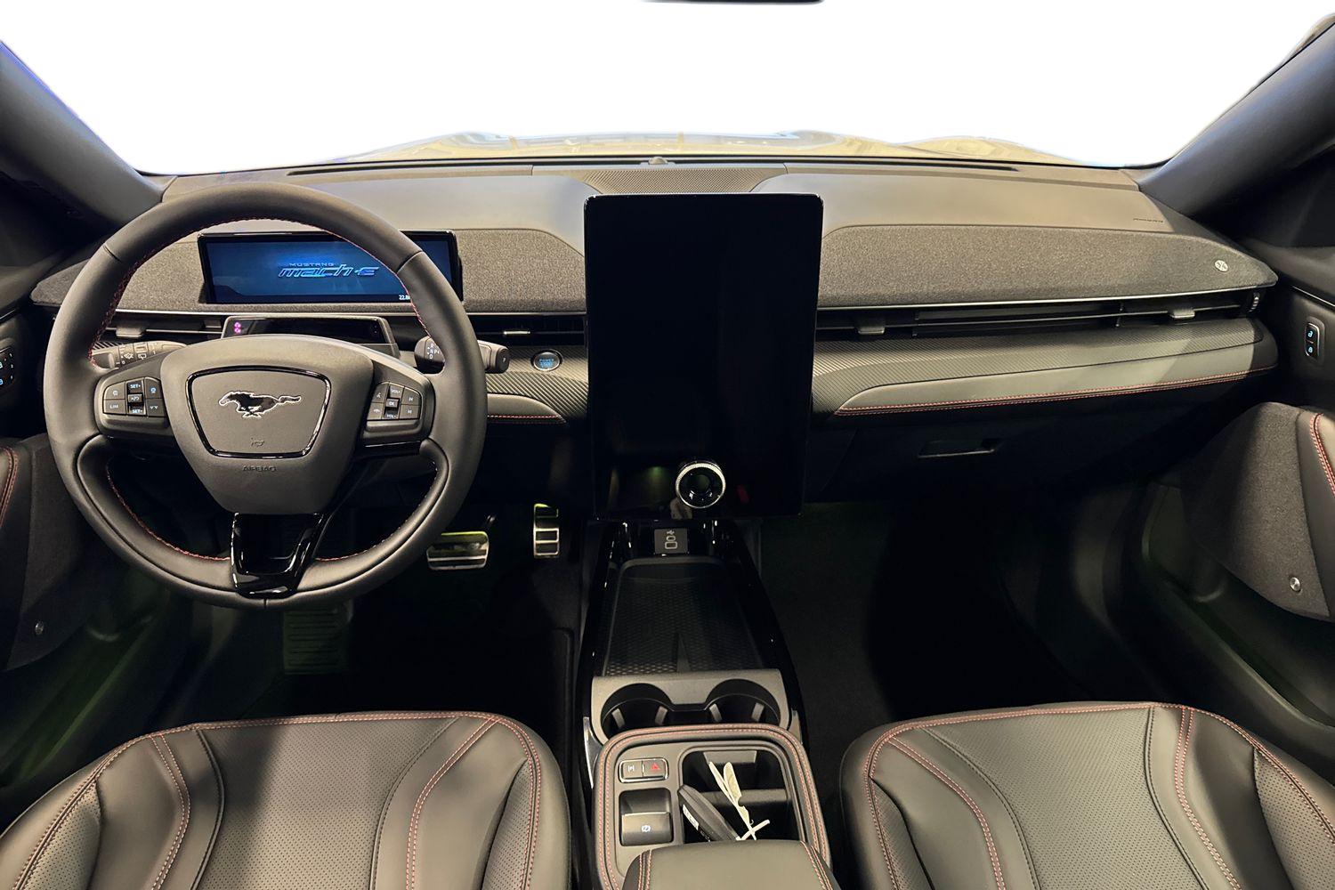 Ford Mustang Mach-E 2025