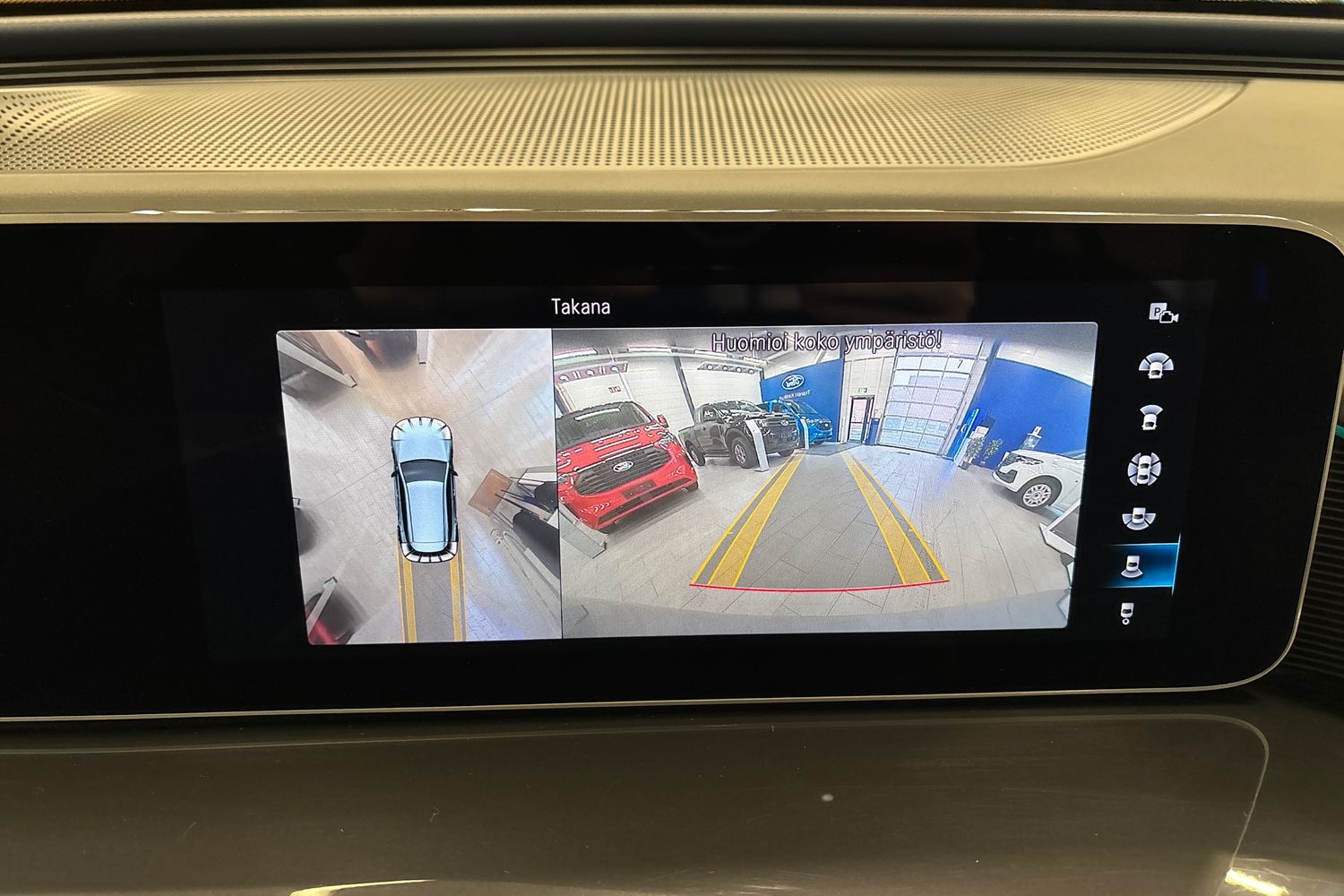 Mercedes-Benz EQC 2019