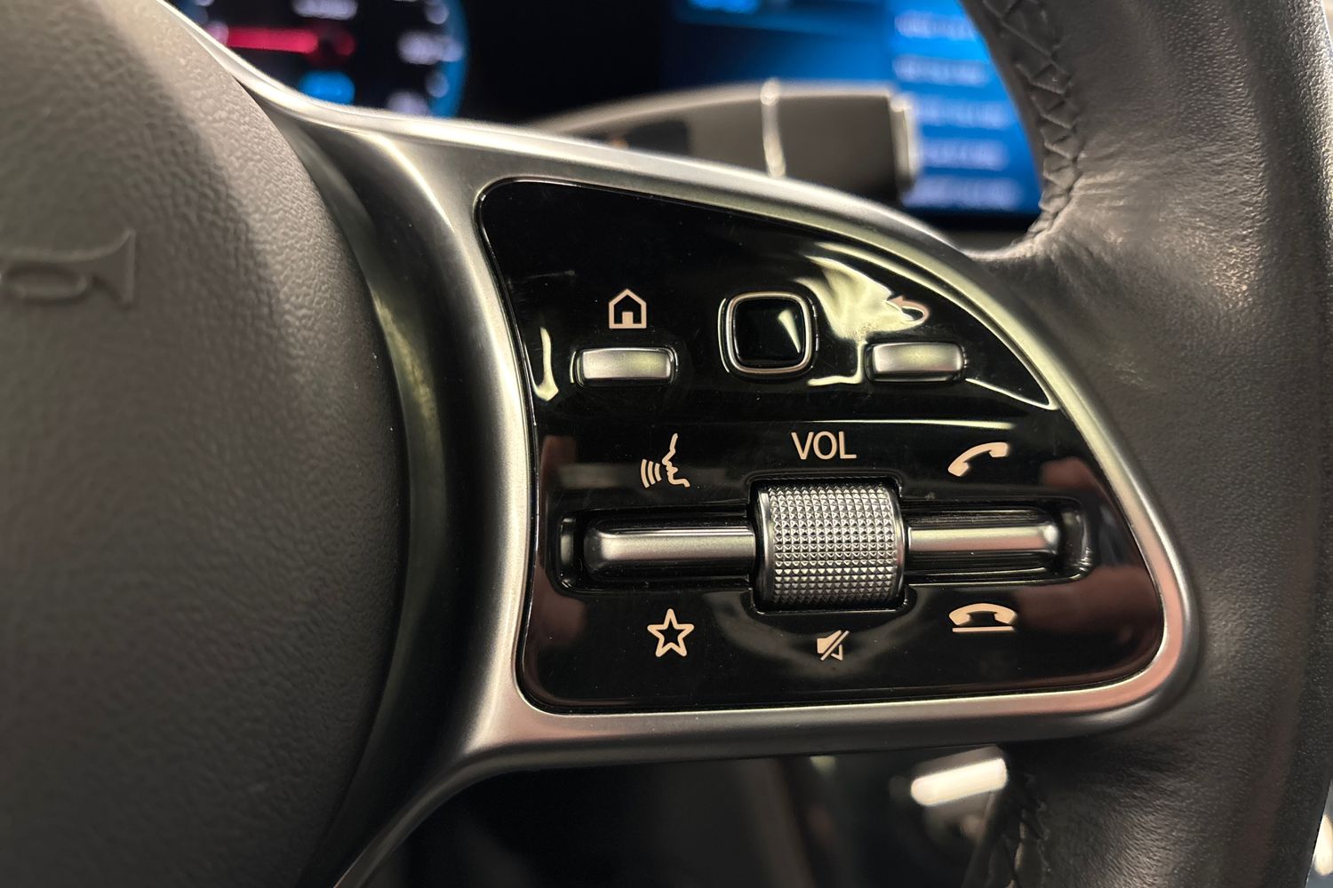 Mercedes-Benz EQC 2019