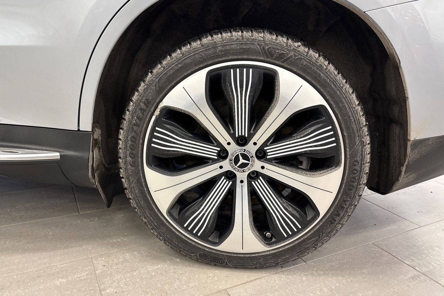 Mercedes-Benz EQC 2019