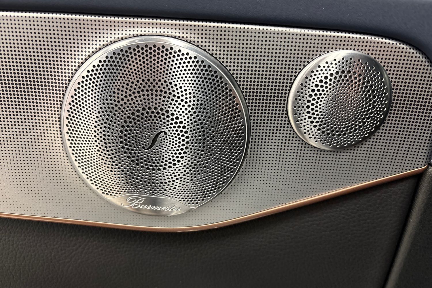 Mercedes-Benz EQC 2019