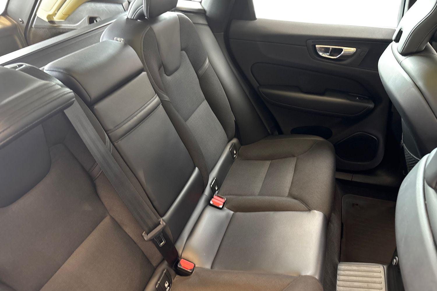 VOLVO XC60 2020