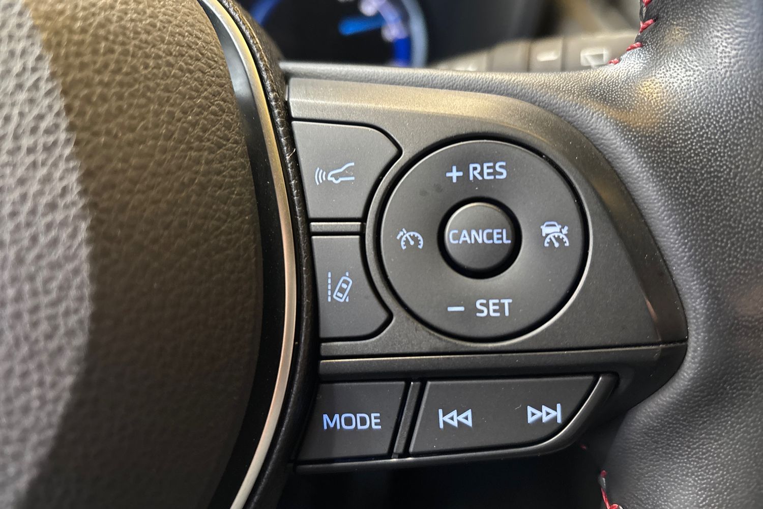 TOYOTA RAV4 Plug-in 2021