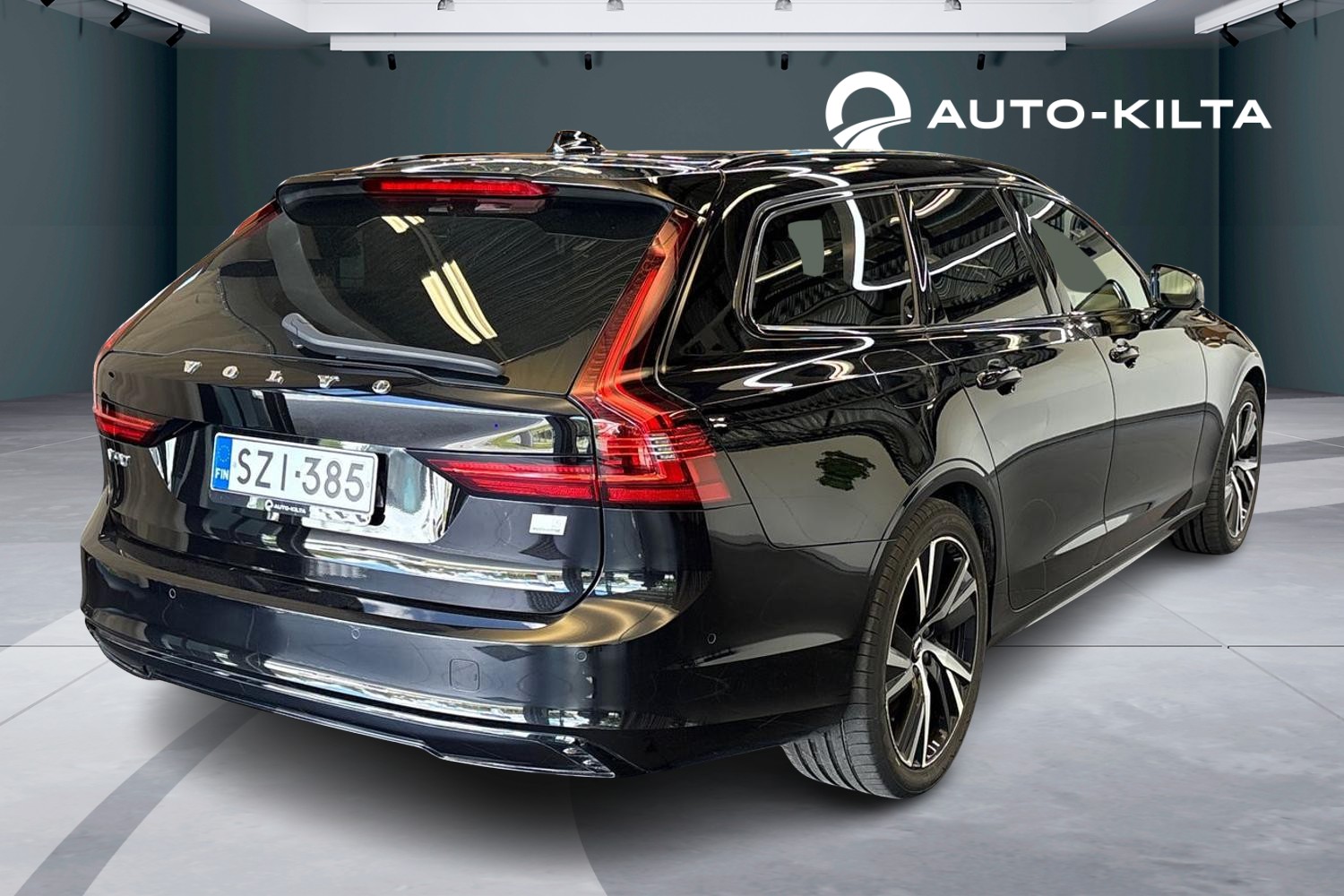 Volvo V90 2023