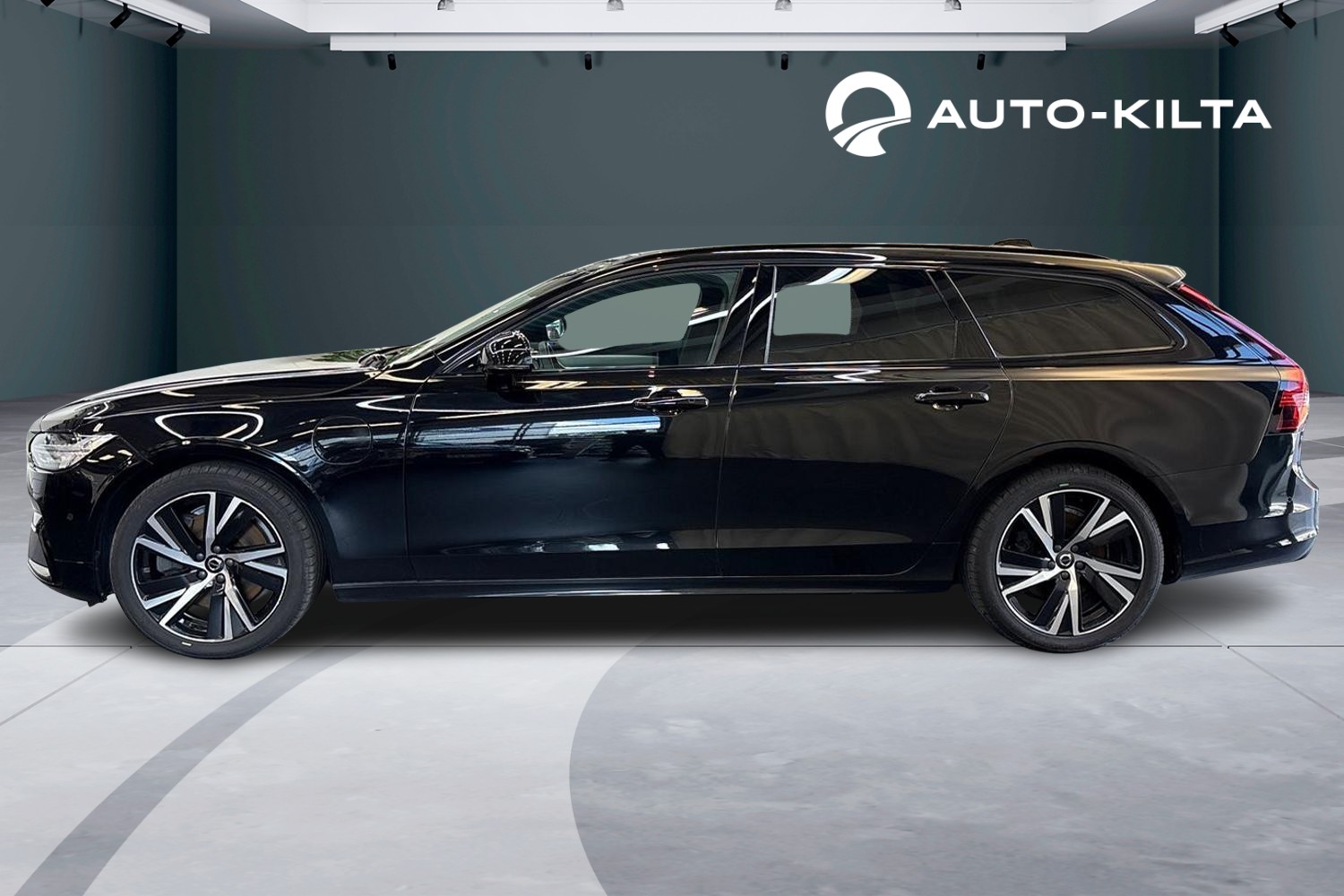 Volvo V90 2023
