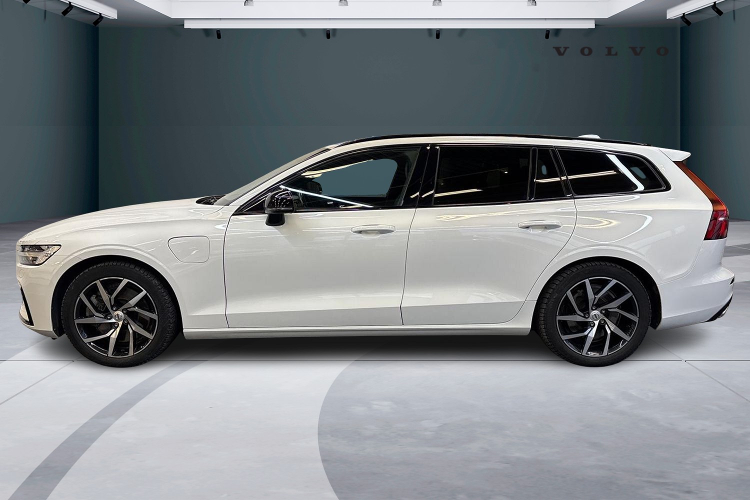 Volvo V60 2019