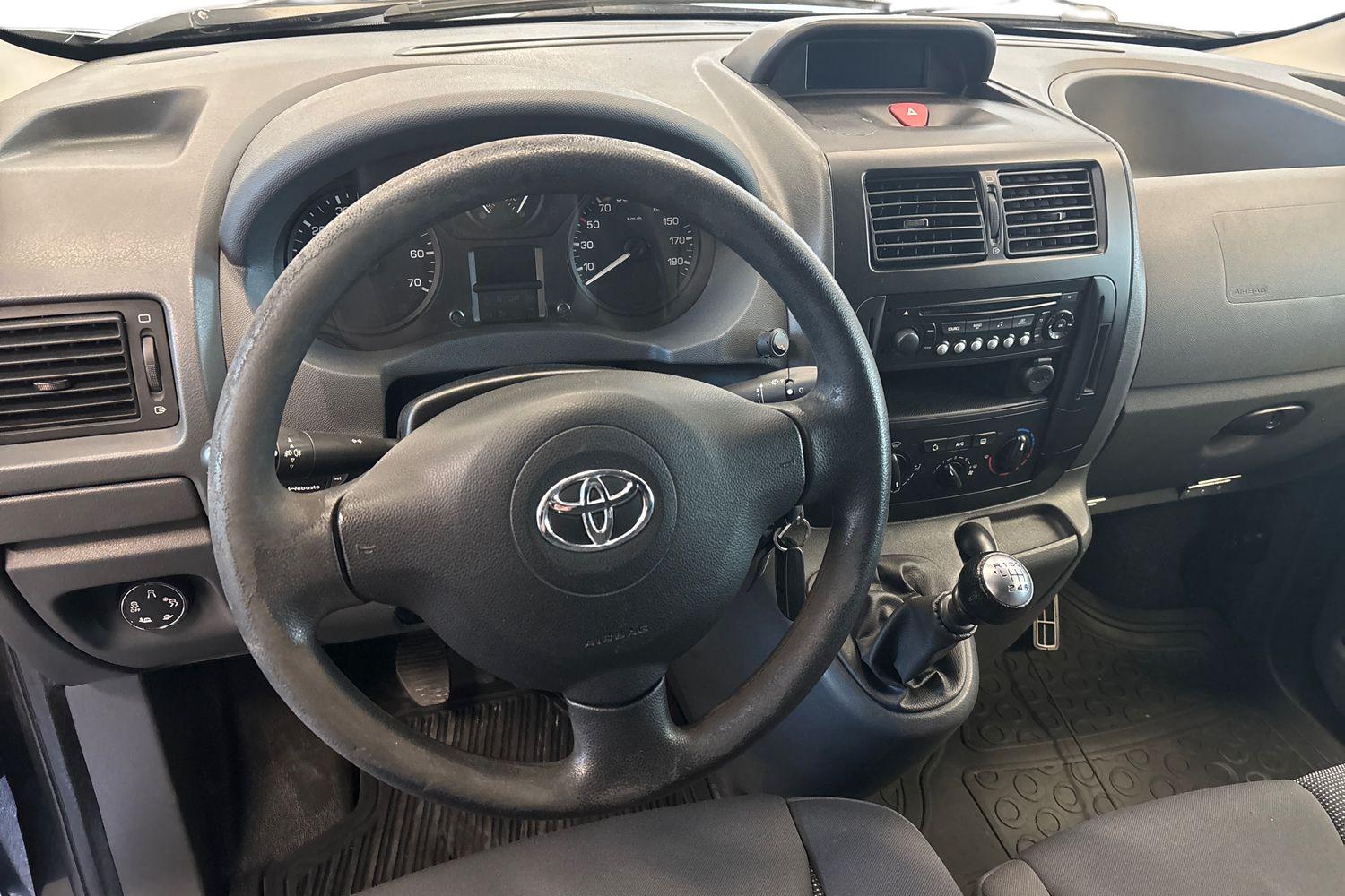 TOYOTA PROACE 2013