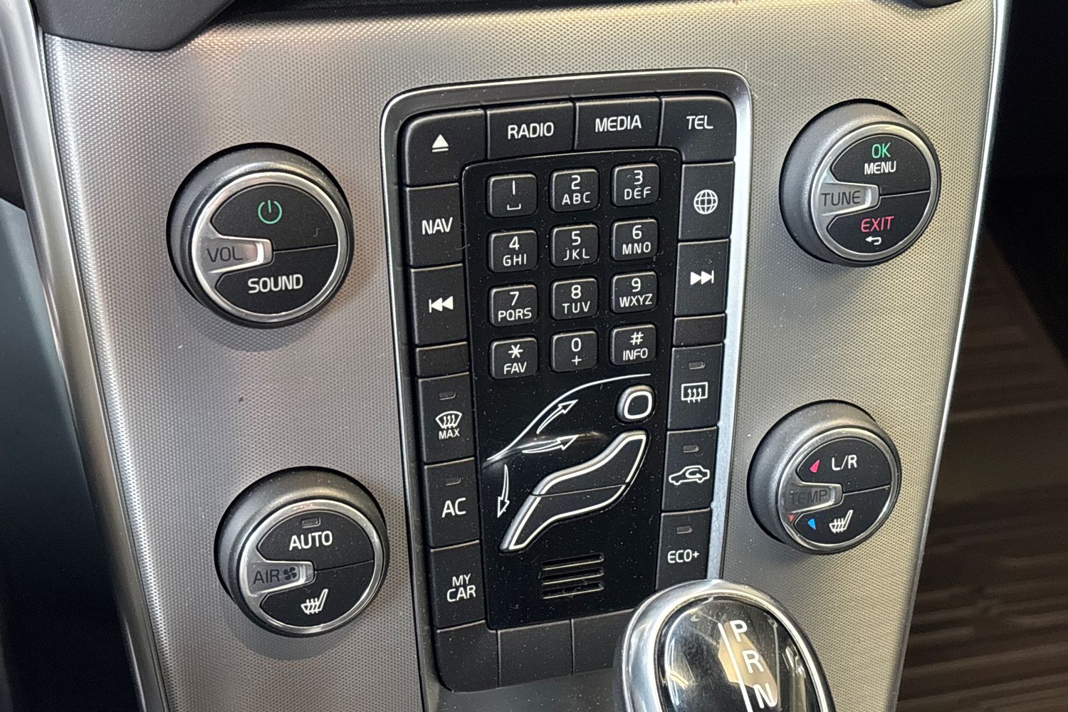 Volvo V40 2018