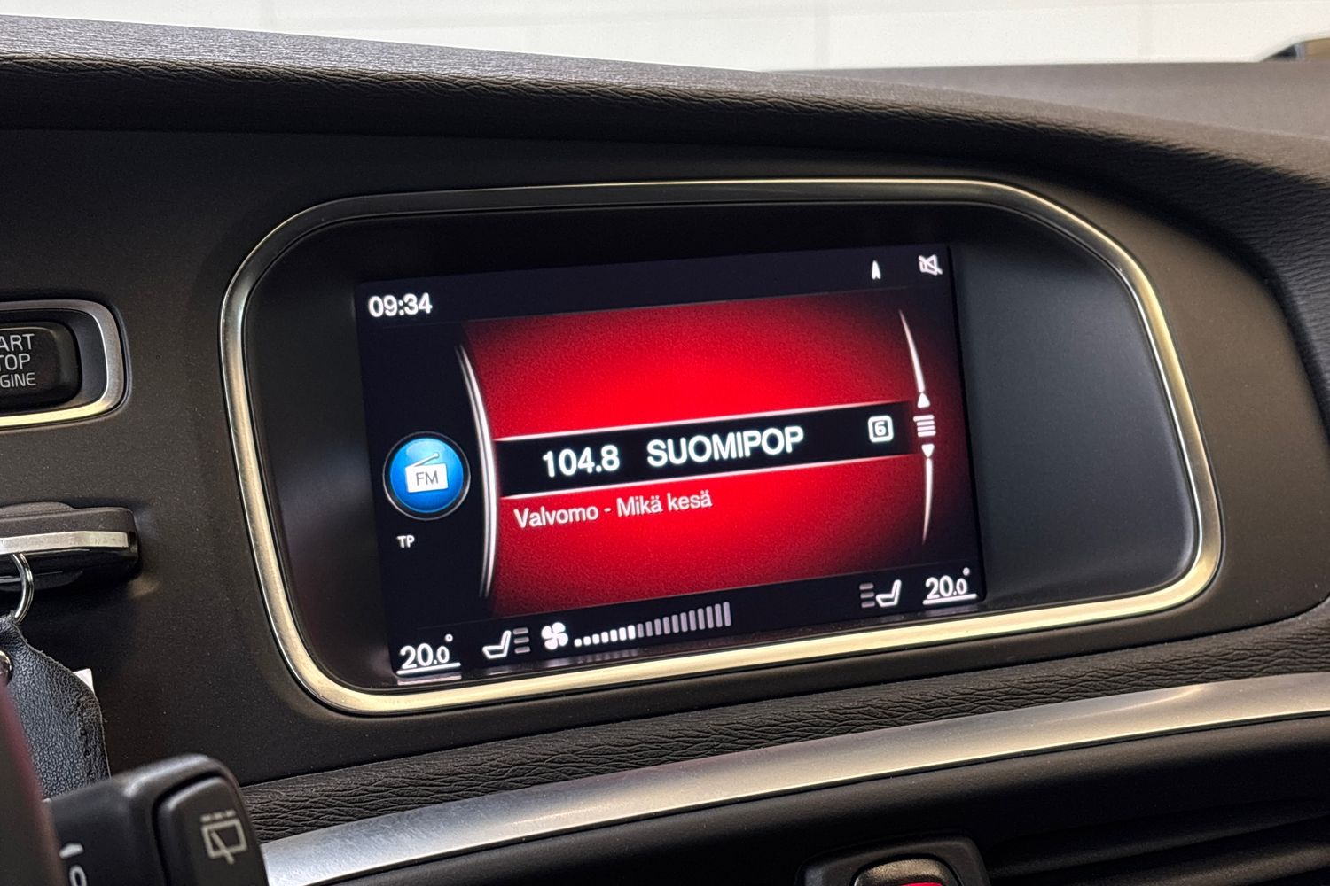 Volvo V40 2018