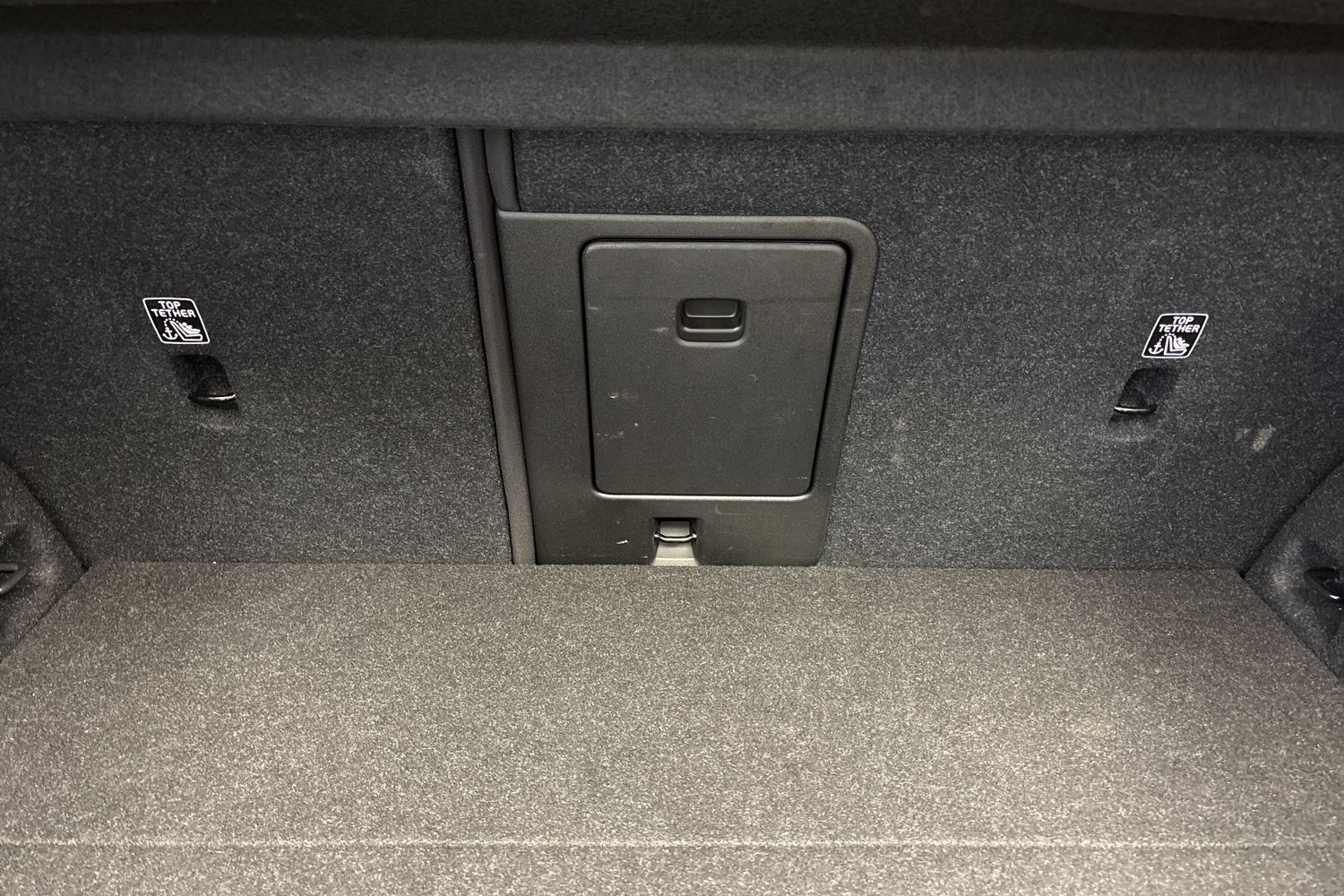 Volvo C40 2023