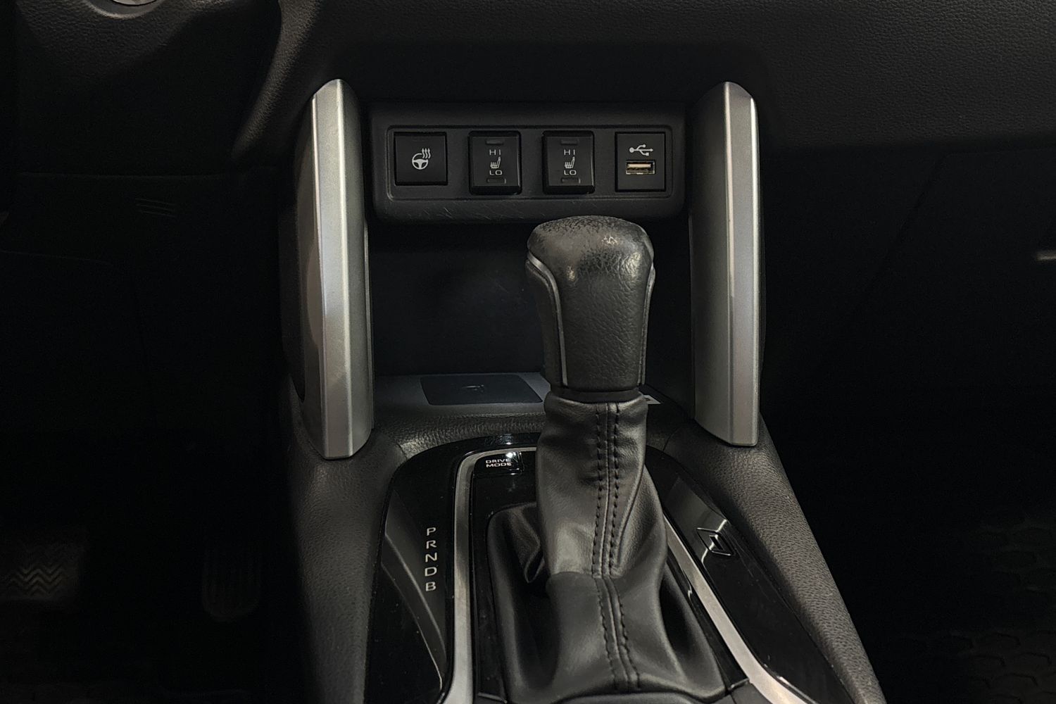 TOYOTA Corolla Cross 2023