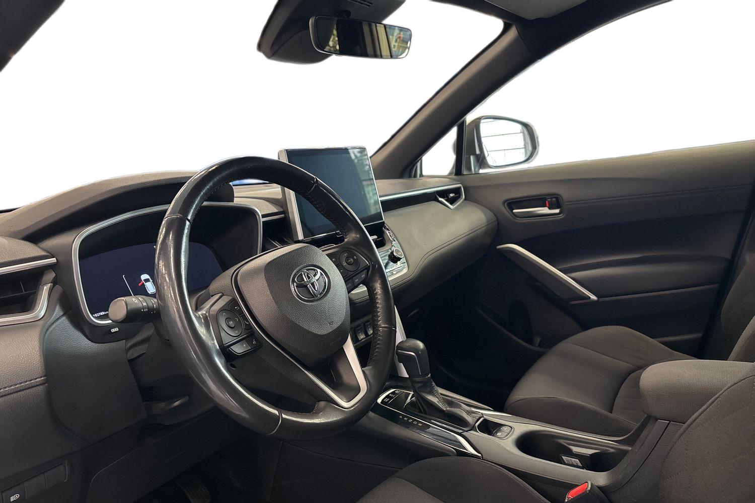 TOYOTA Corolla Cross 2023