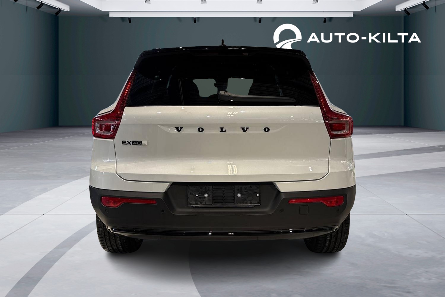 Volvo EX40 2026