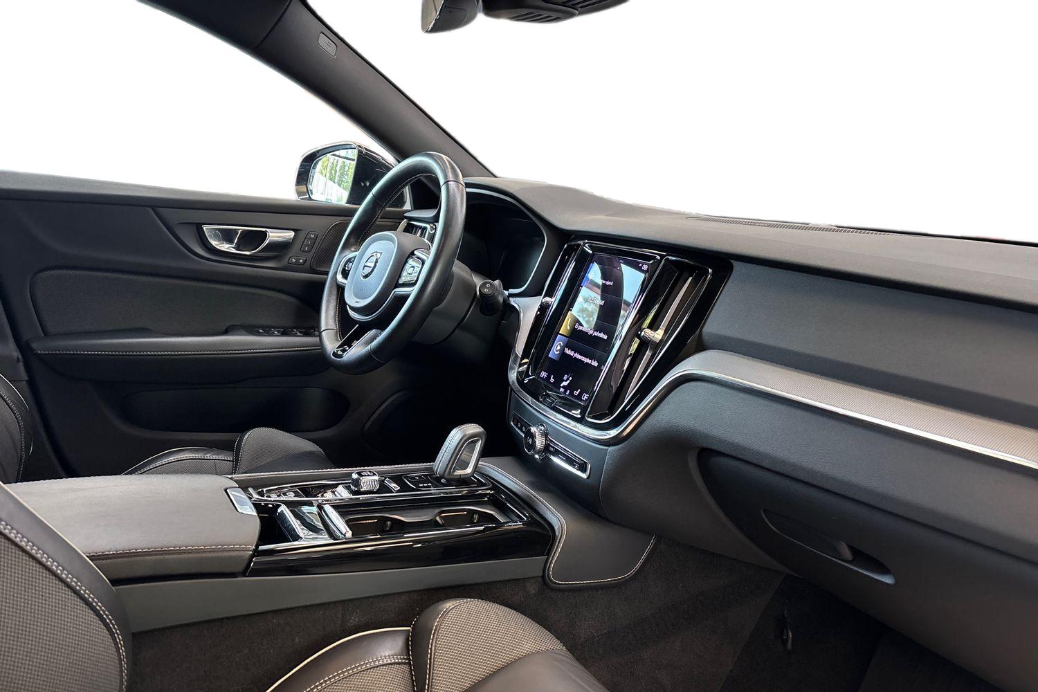Volvo V60 2021