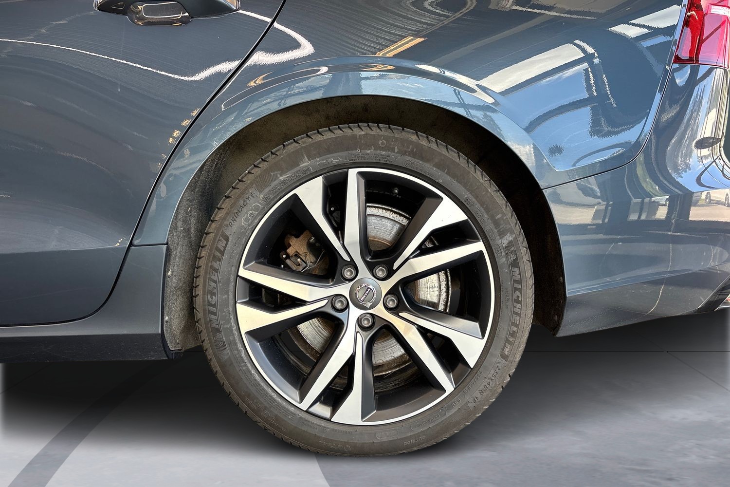 Volvo V60 2021