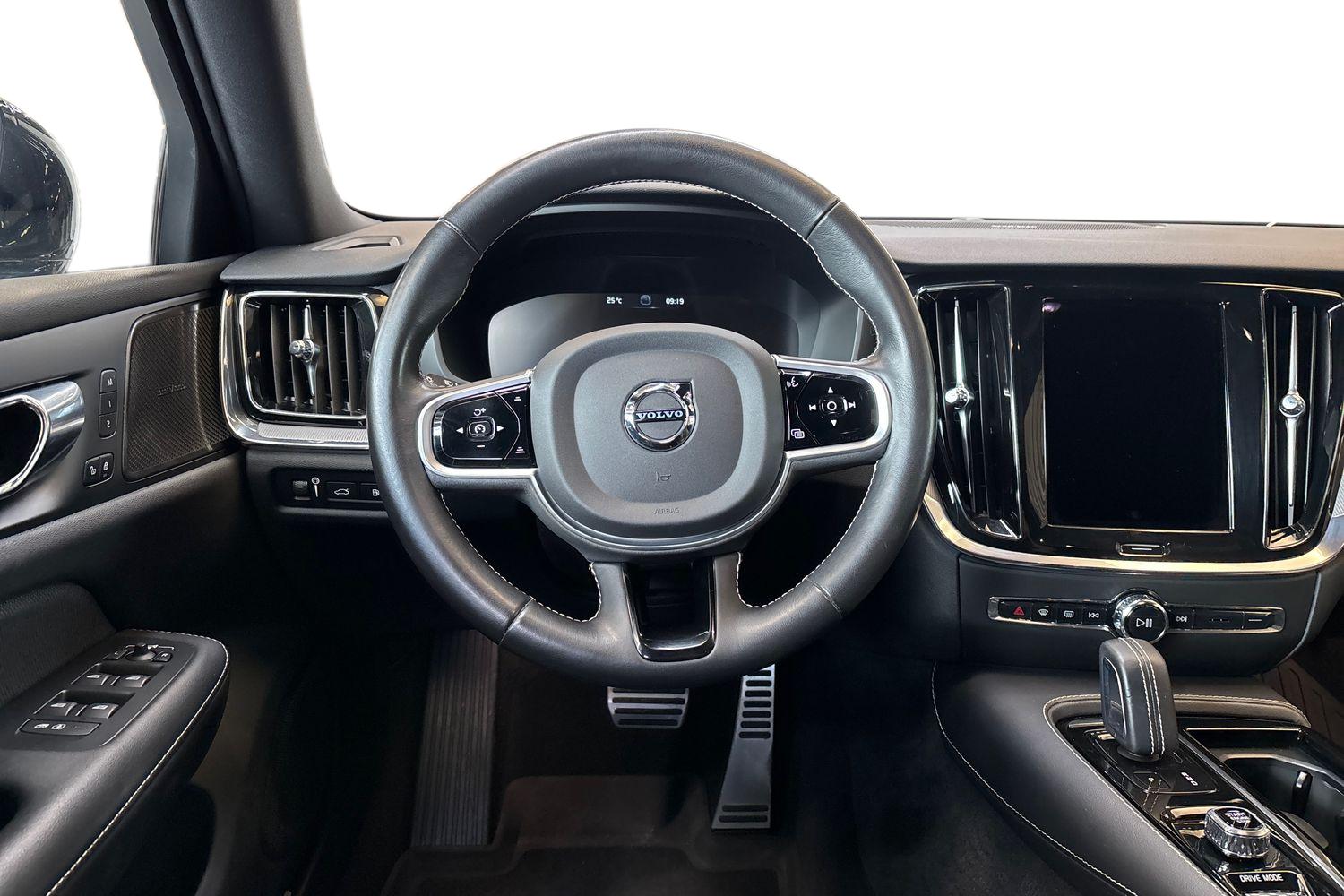 Volvo V60 2021