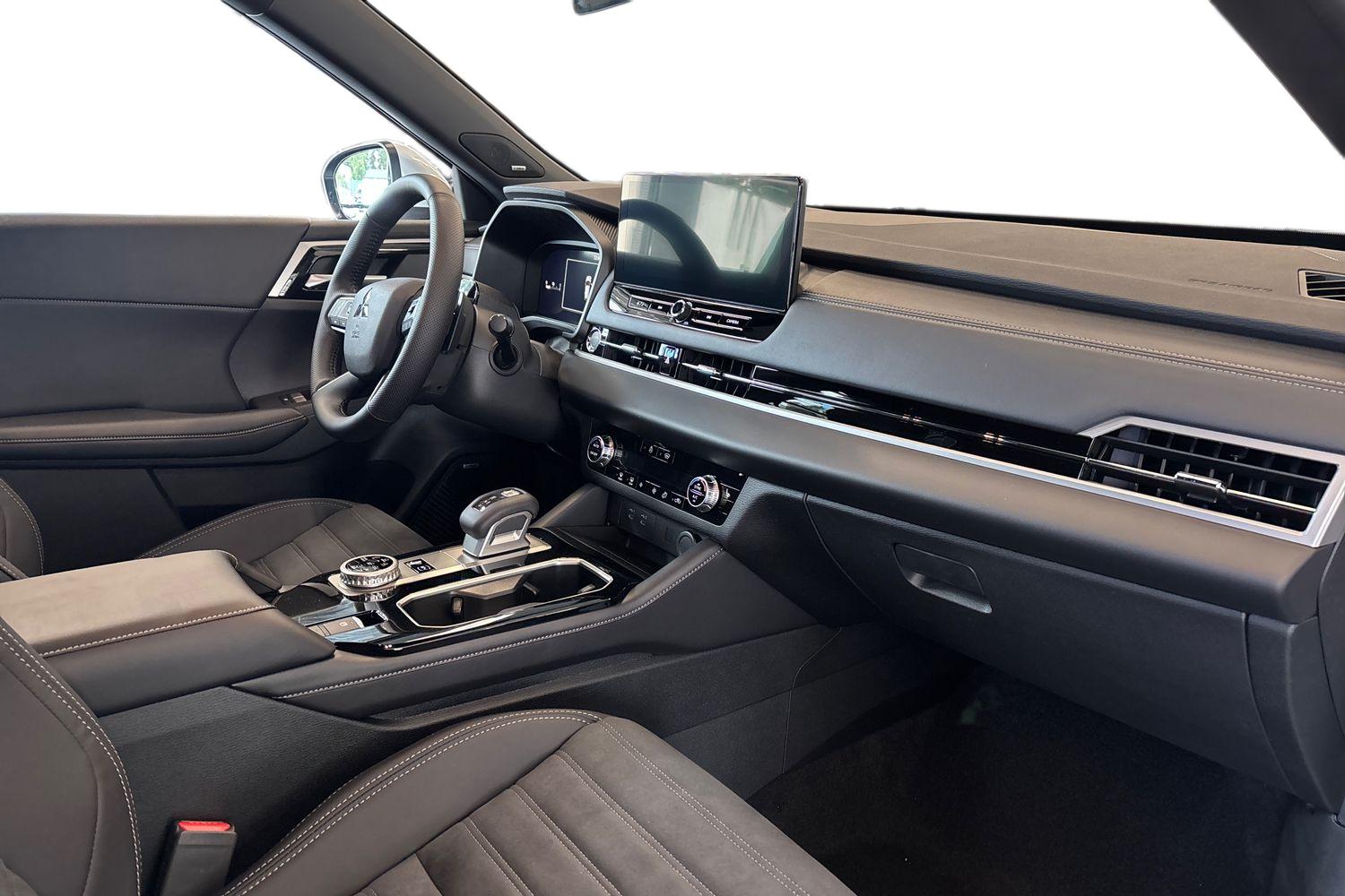 Mitsubishi Outlander 2026