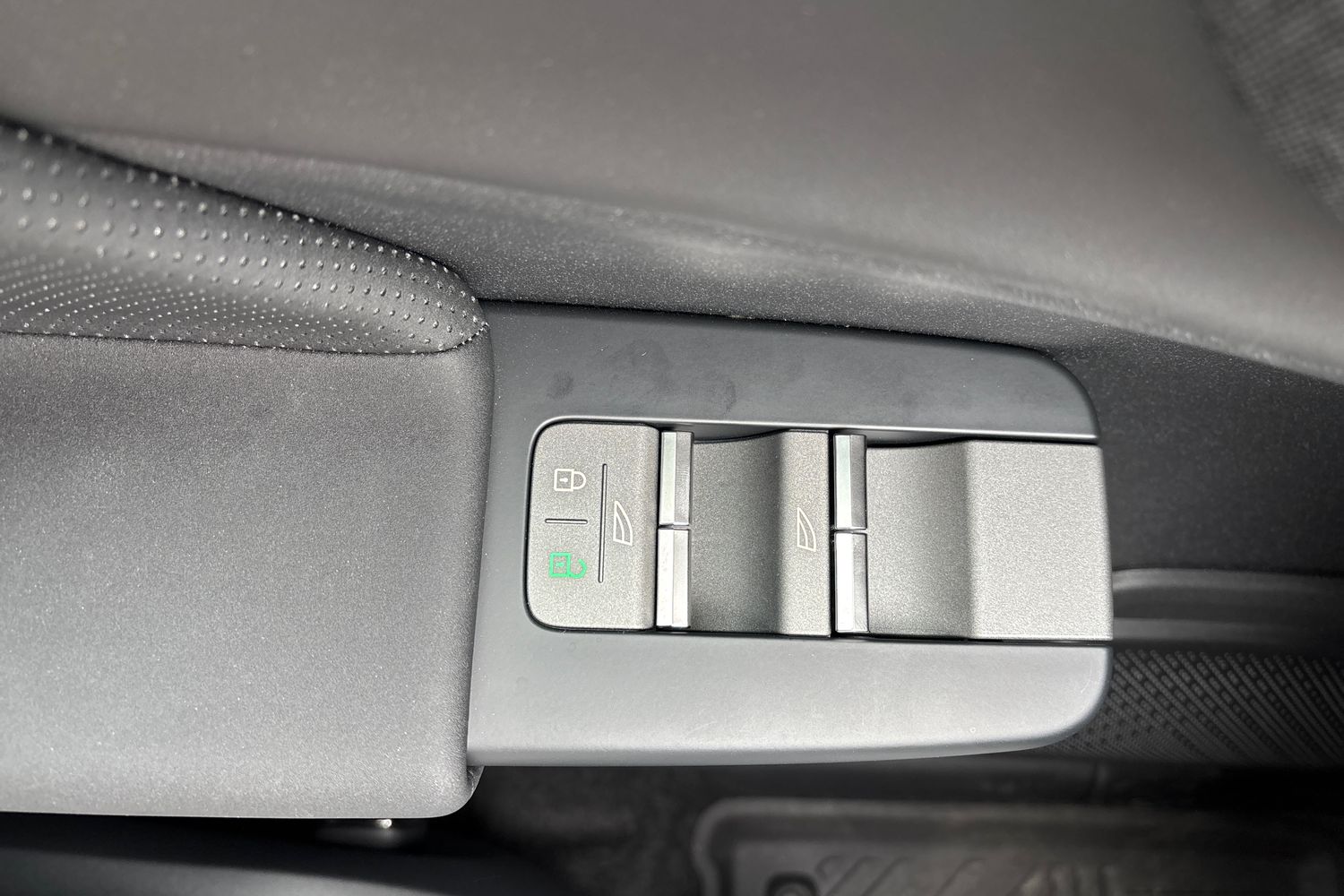 Volvo EX60 2026