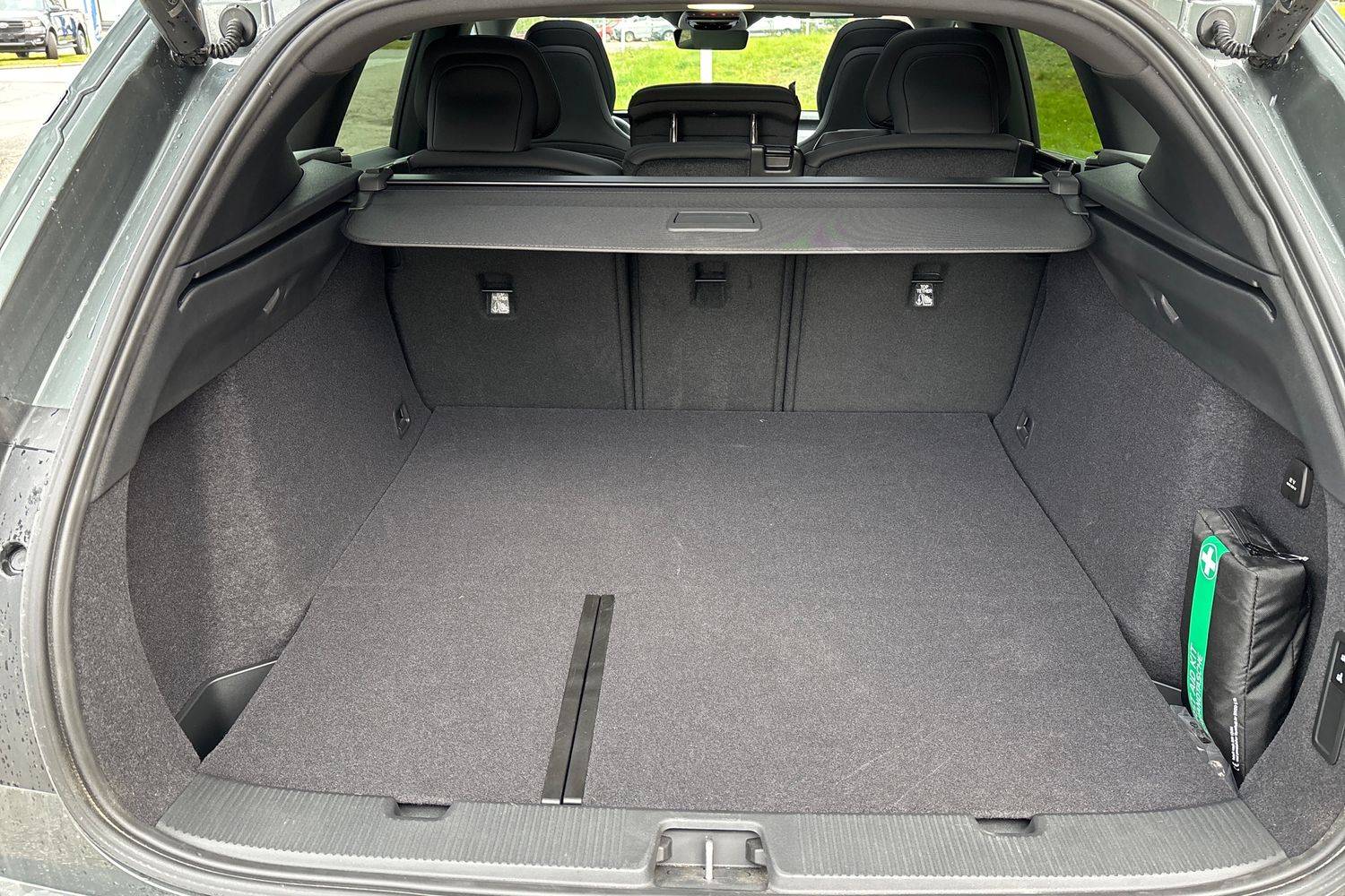 Volvo EX60 2026