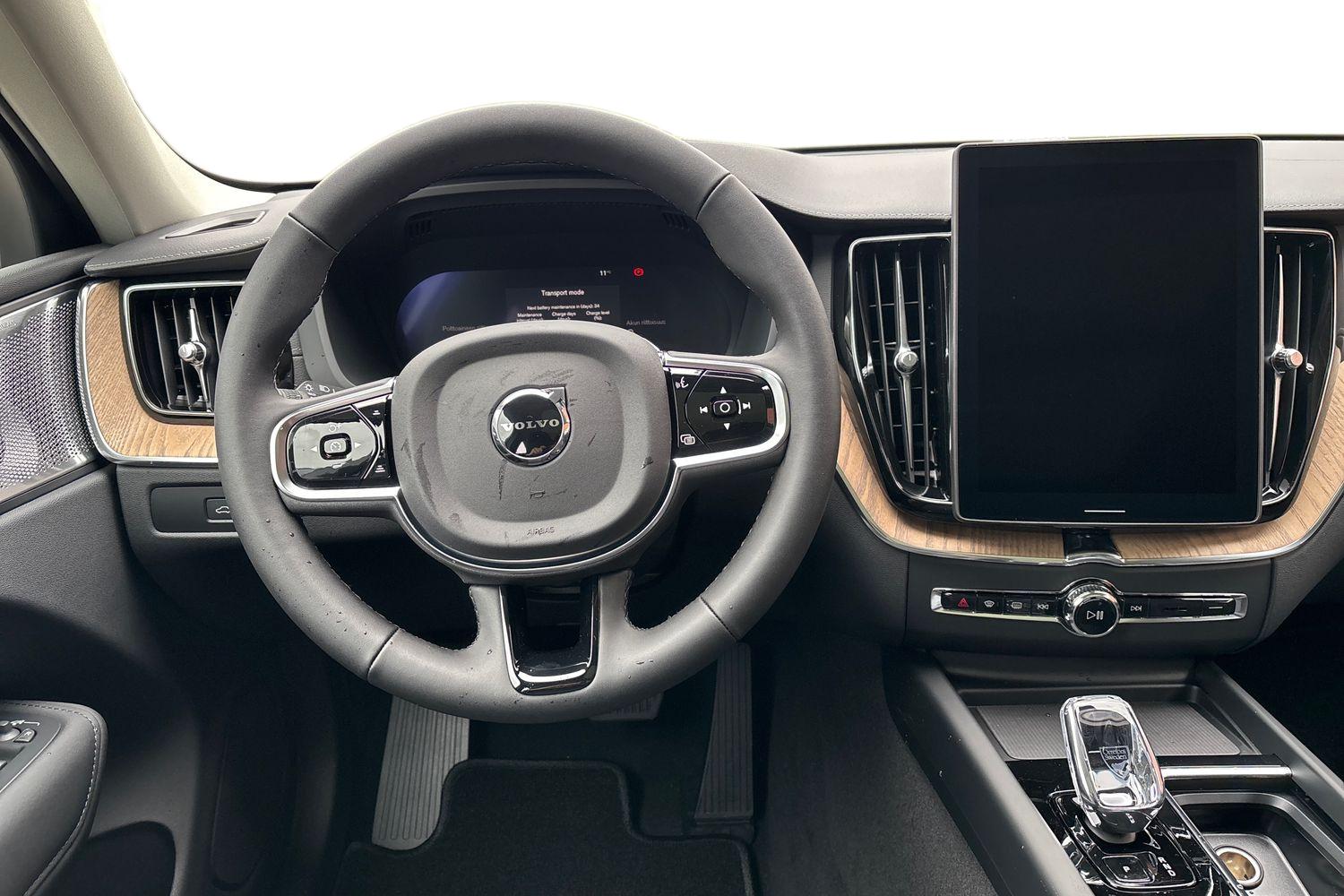 Volvo XC60 2026